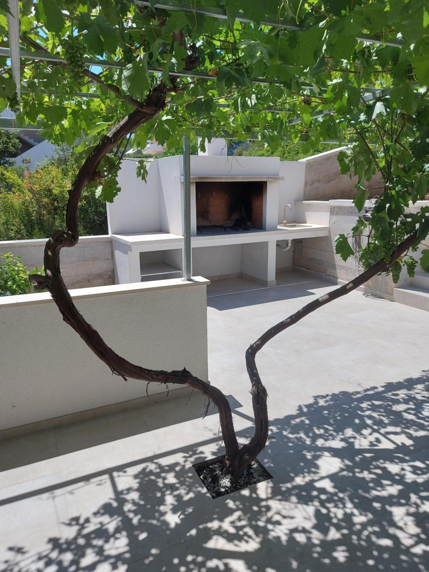 Holiday Home Dora Sutivan ภายนอก รูปภาพ